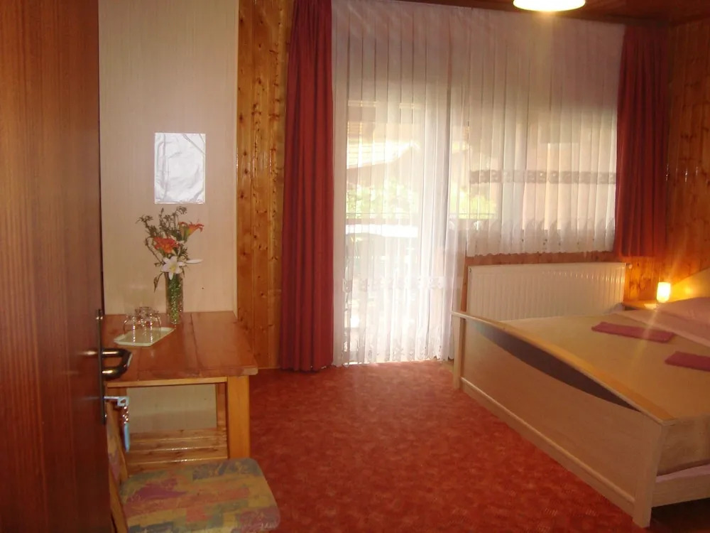 Rooms Ivan