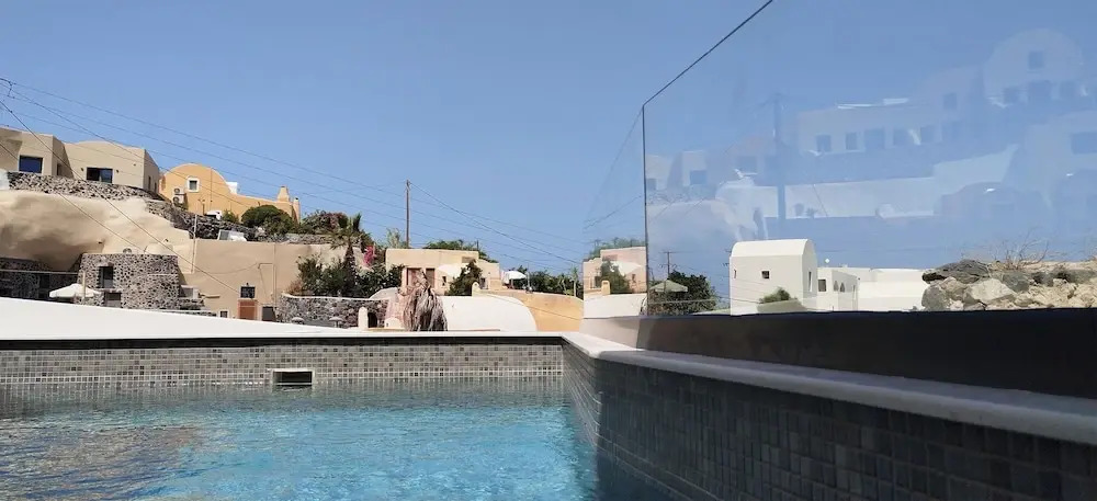 Artium Villa with Outdoor Pool hosted by K&K