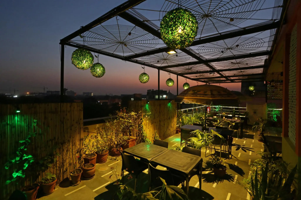 Hotel Star Plaza Paharganj