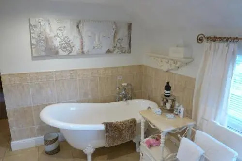Newark Lodge Guest House