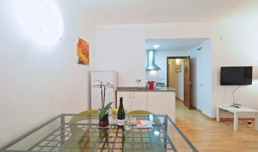 BarcelonaForRent Sant Pau Barcelona Suites