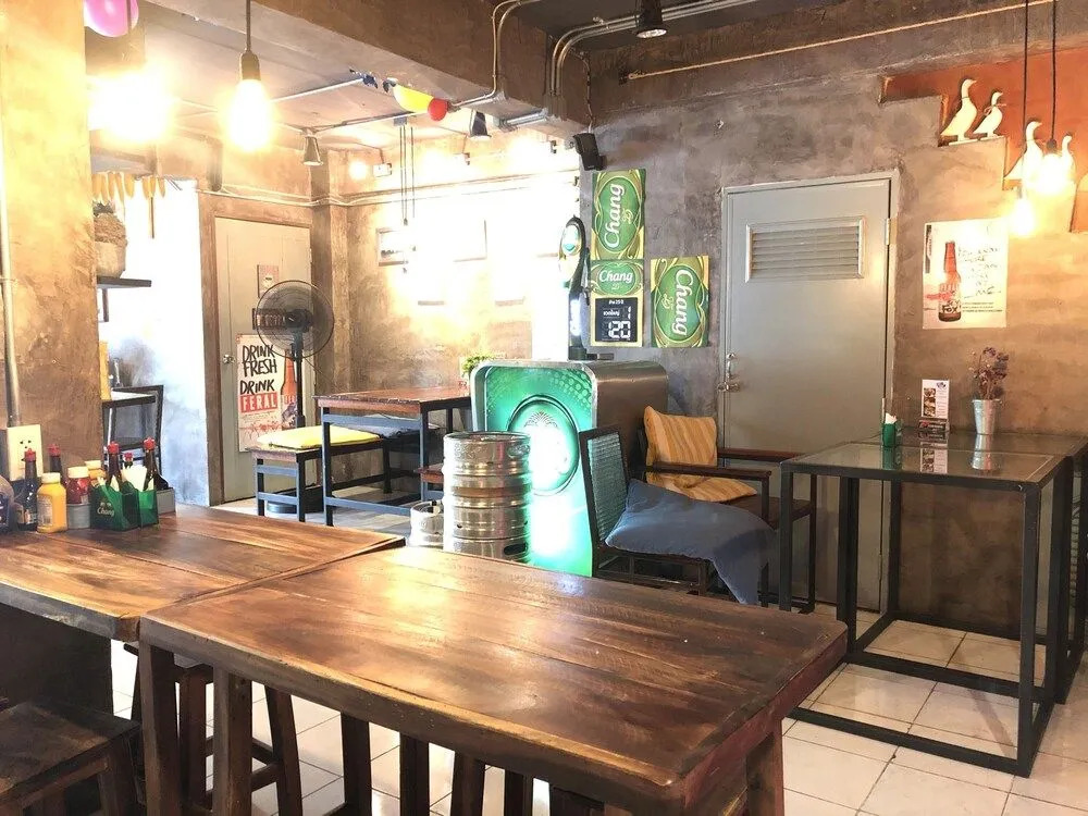 B168 Bed And More Hostel
