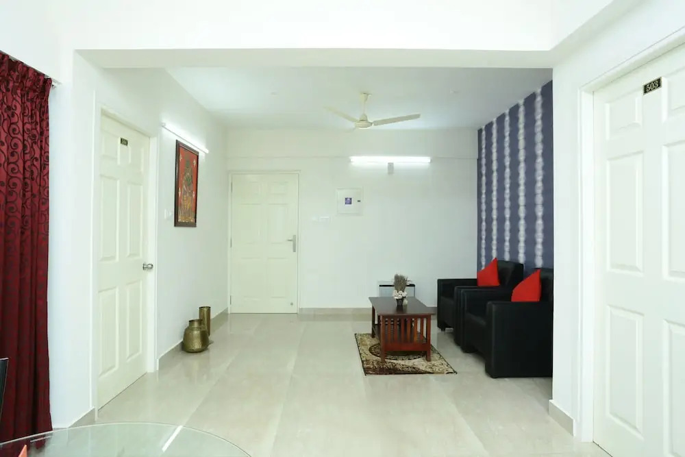 OYO 46 SilverKey Kakkanad