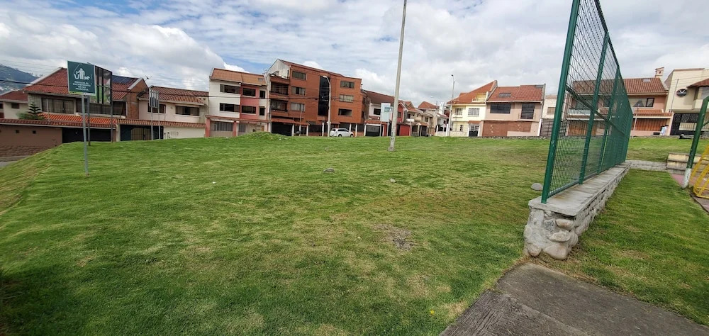 Departamento en Cuenca, 3 Habitaciones y parqueo gratis