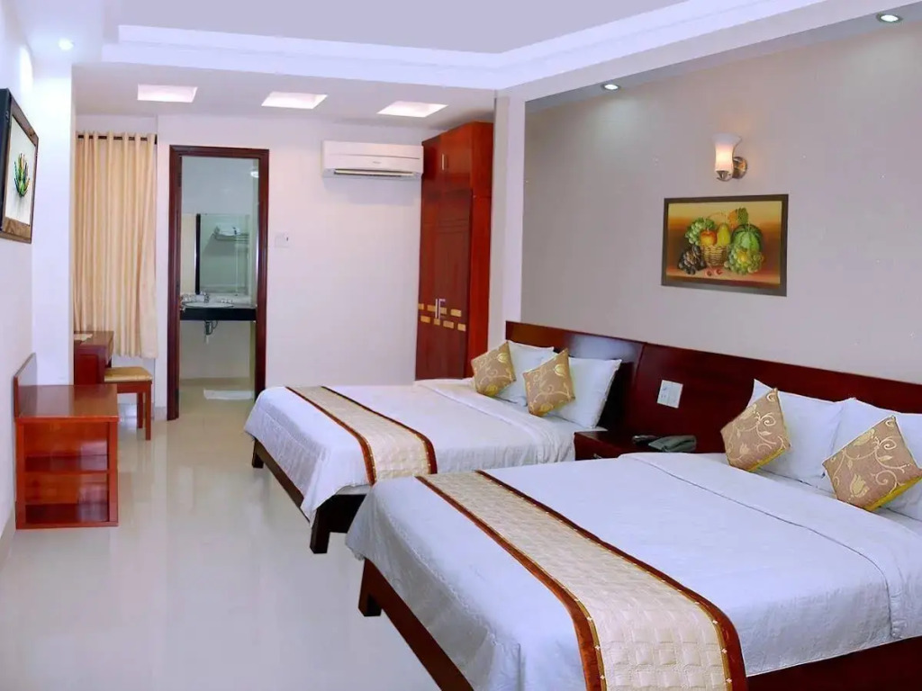 Ngoc Thach Hotel