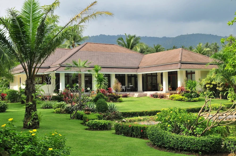 Baan Rim Bueng