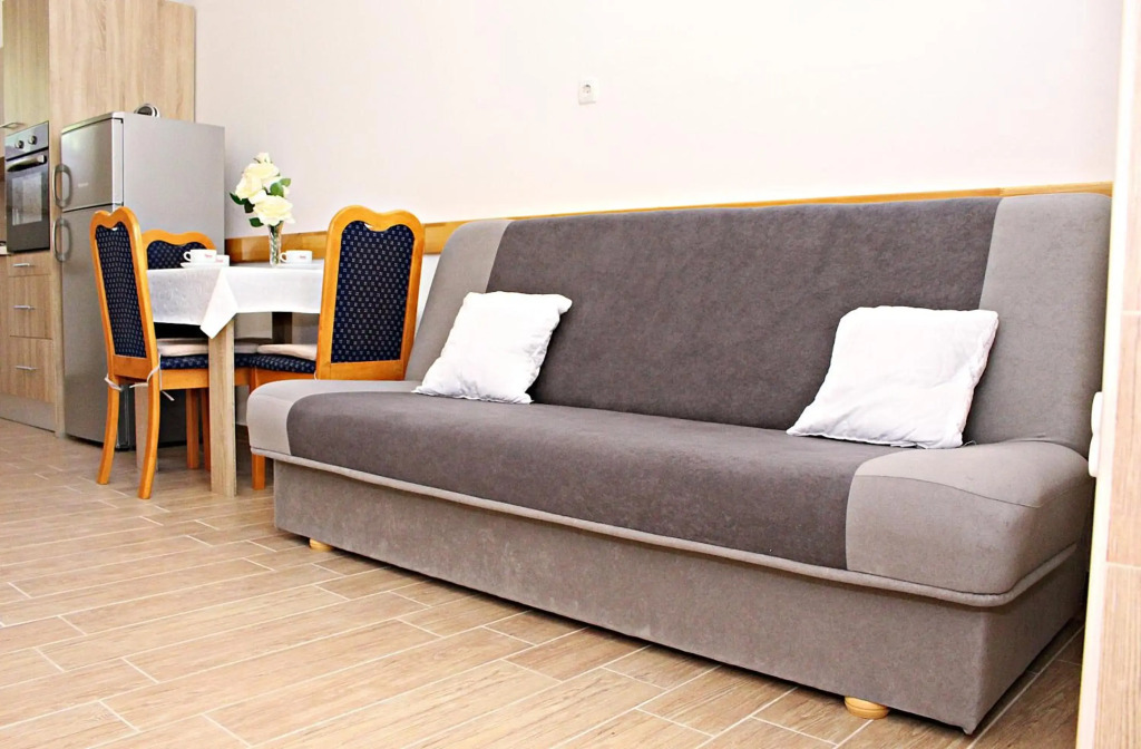 Studio Apartman Zara