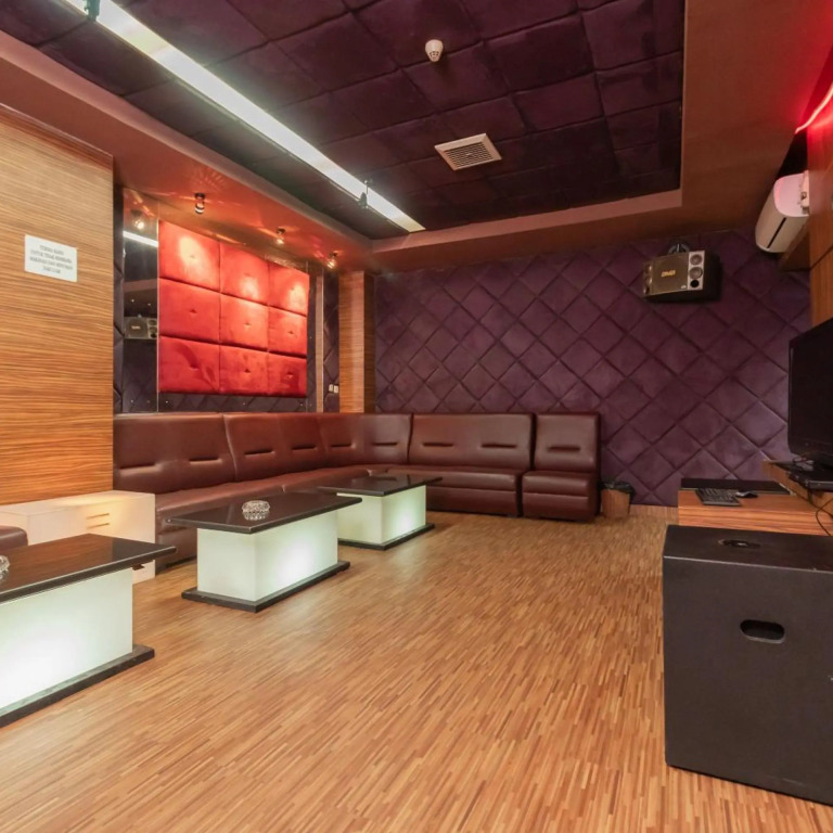 Mirah Hotel
