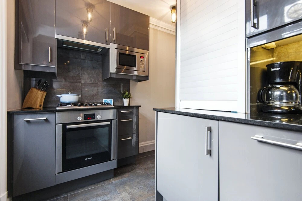 The Chelsea Harrington Apartment - KK