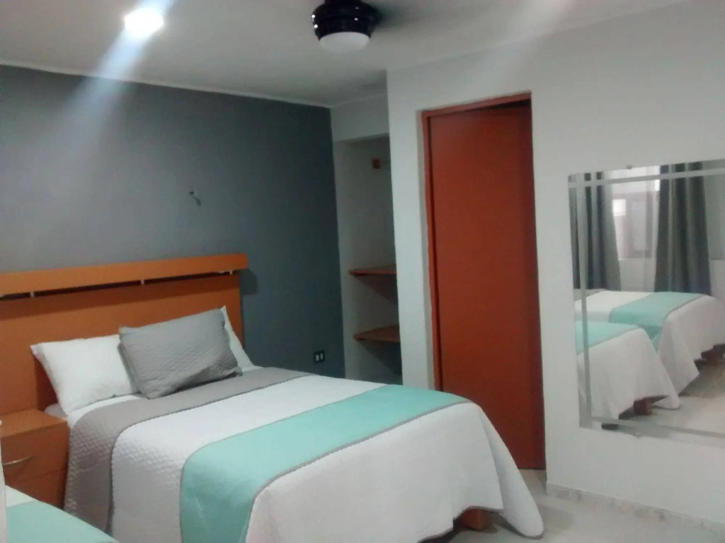 Hotel 49