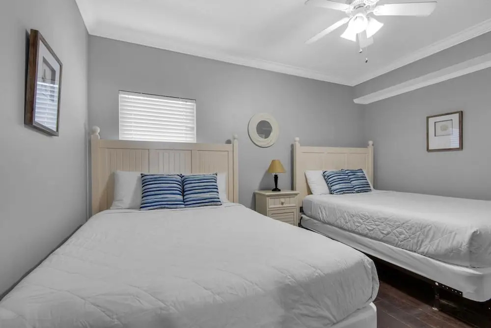 Majestic Beach Towers 1-1302