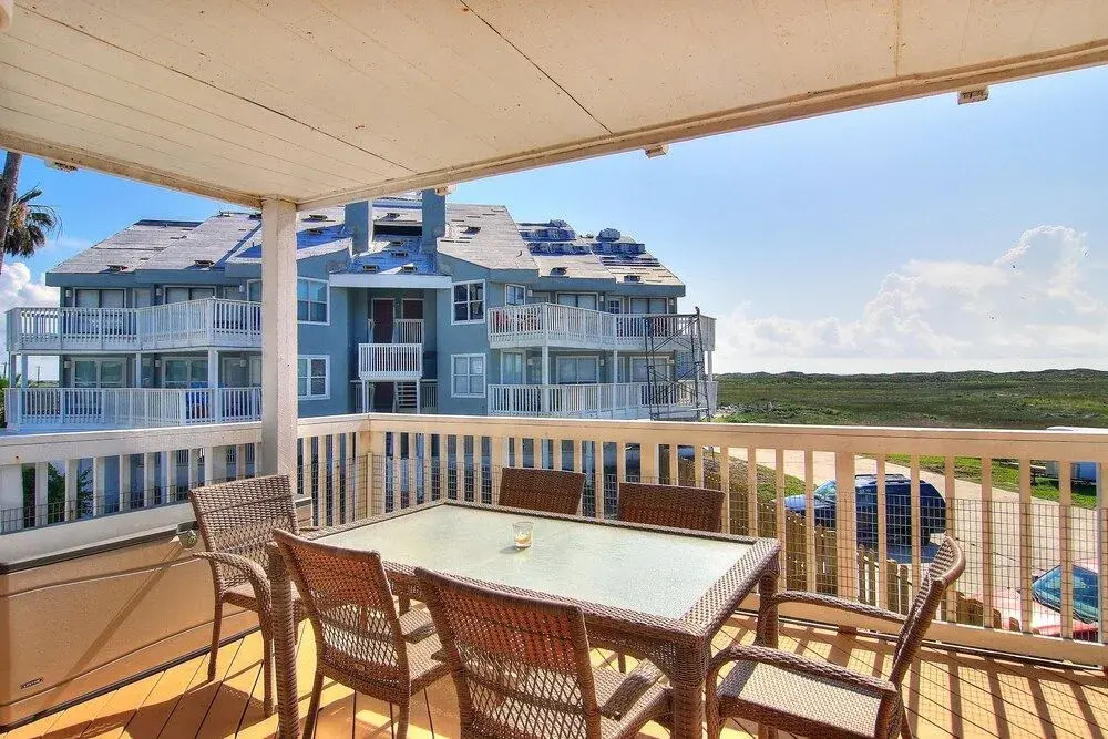 Pawsitively Perfect - 2 Br condo