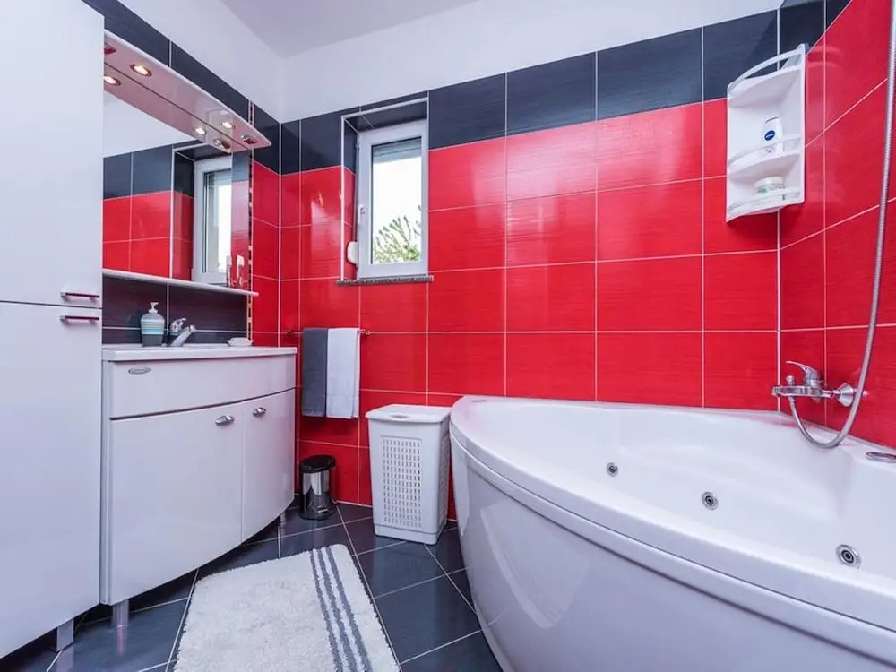 Trendy Holiday Home in Zadar With Balcony