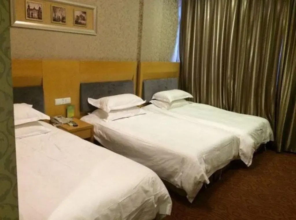 Yiwu Guoxin Hotel