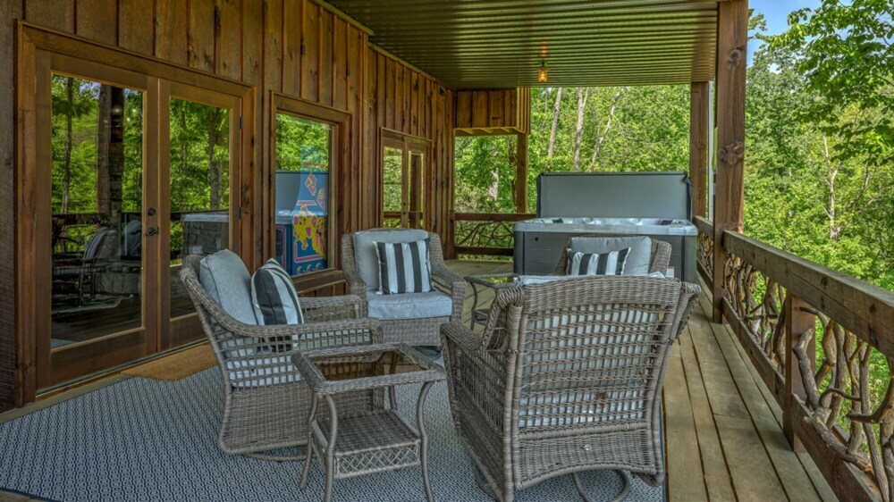 The Smokin' Buck Escape to Blue Ridge