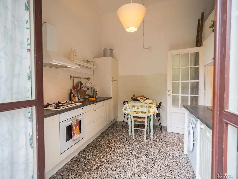 Villa Montale Historical Apartment I Limoni