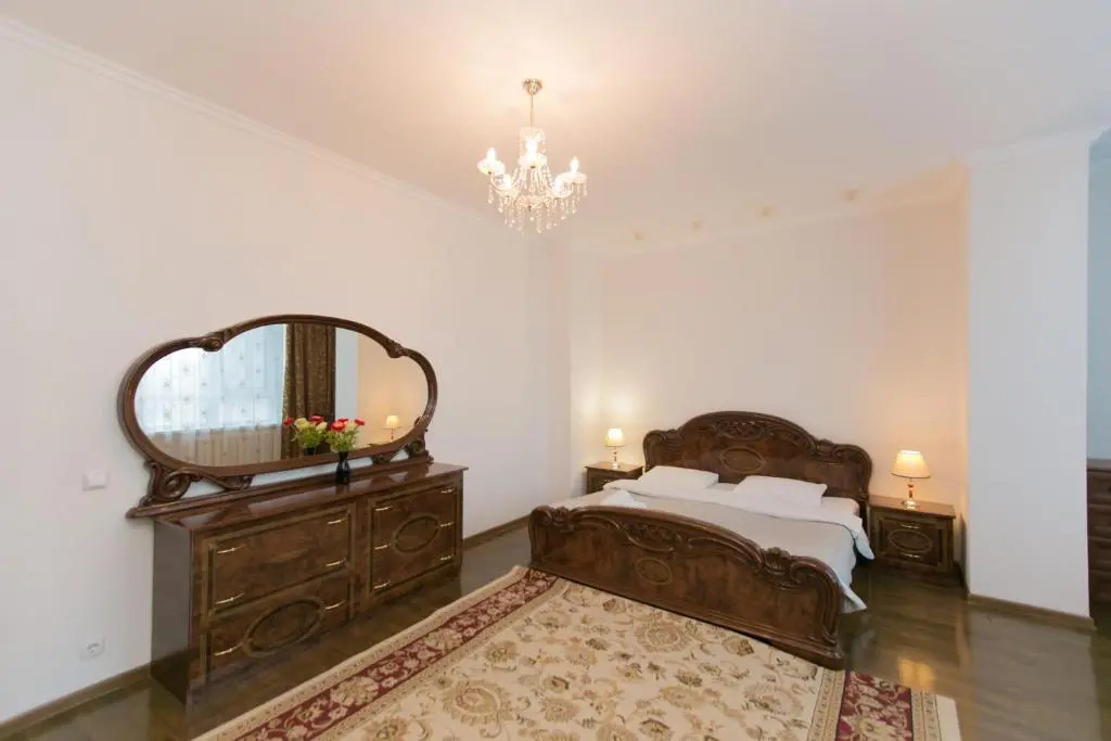 Diplomat Apartment on Sarayshyq st 34