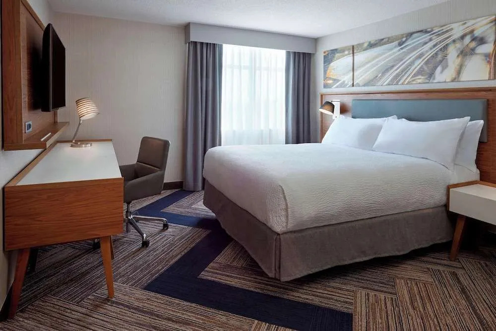 Holiday Inn Express Hamilton-stoney Creek