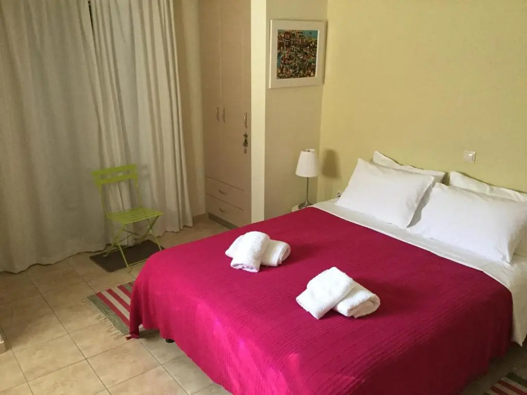 Seafront apartment ΙΙ in Kiveri, near Nafplion.