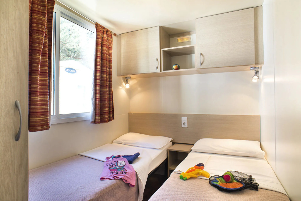 Victoria Mobilehome BI VILLAGE