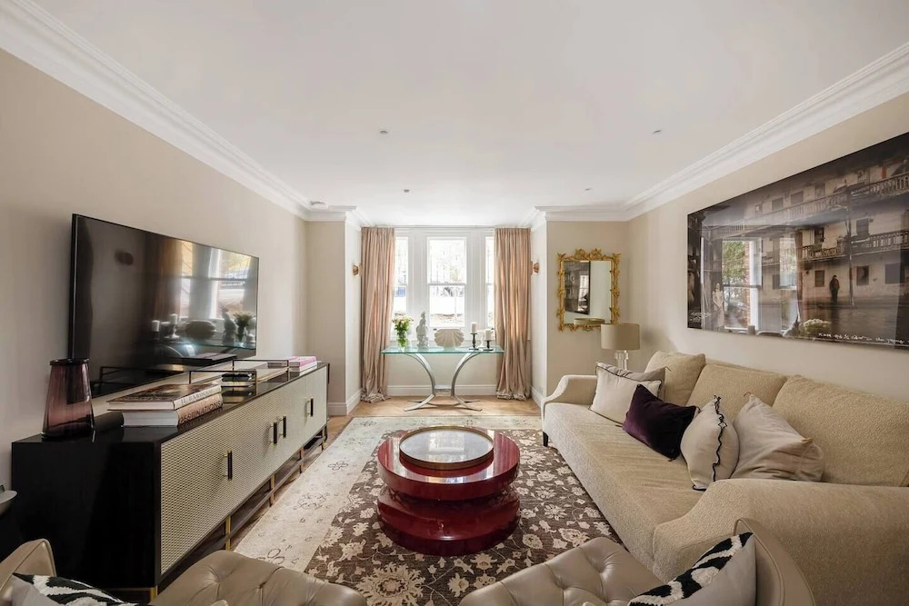 Luxury House Next To Chelsea Battersea Park
