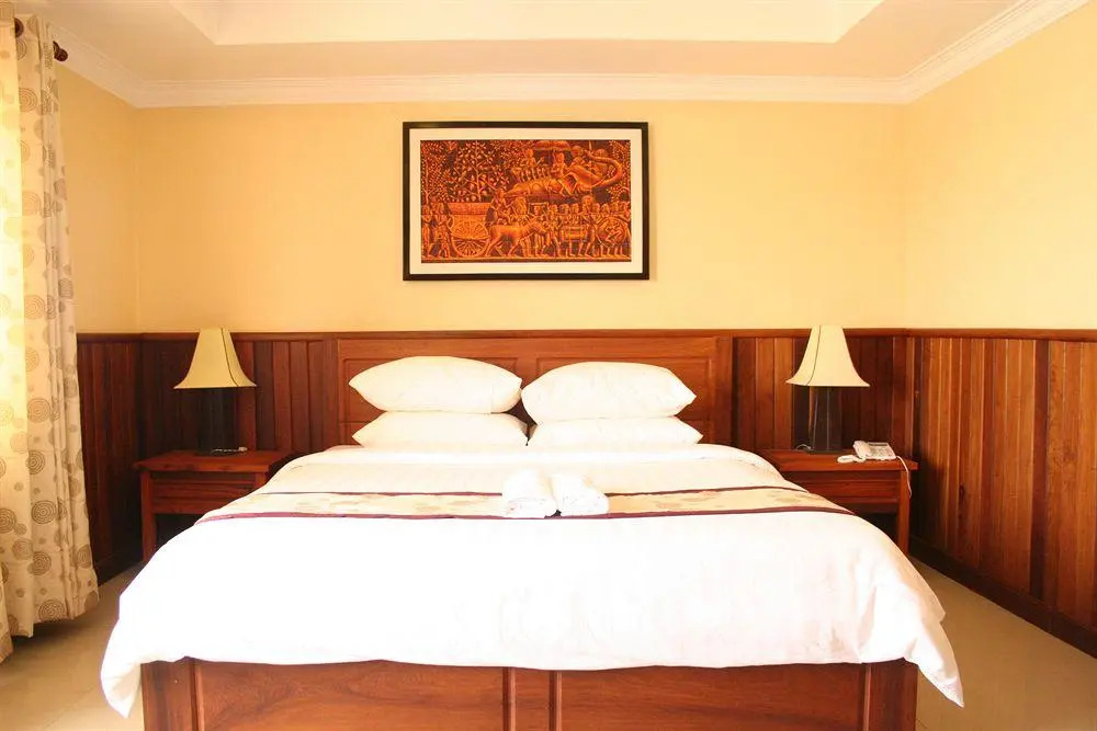 Skyway Hotel