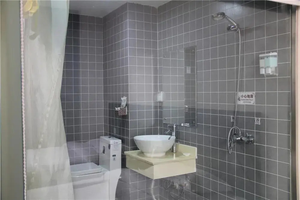 City 118 Hotel