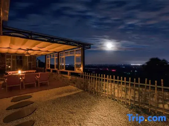 Mengli Homestay (Mianzhu Lanshan Chu)