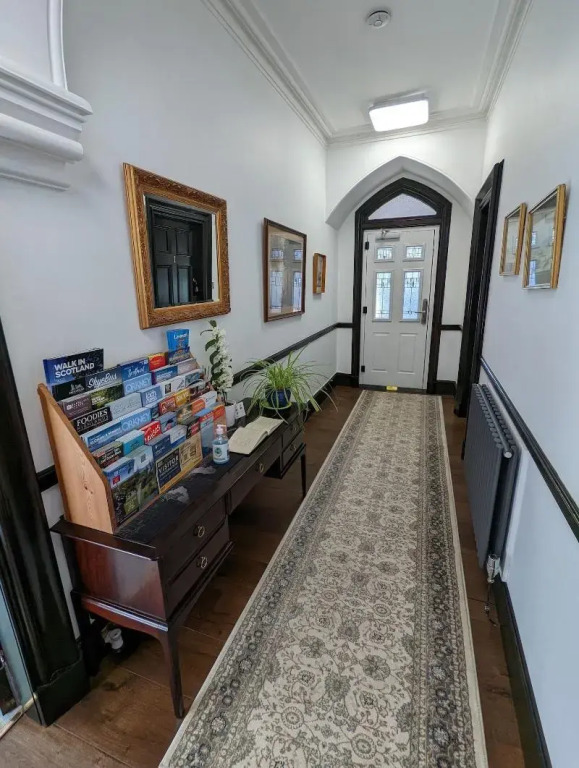 Cambeth Lodge Guesthouse