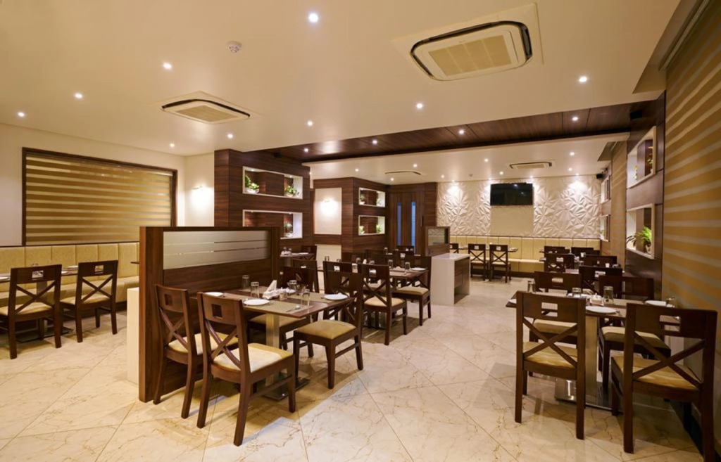 Hotel Shlok (Pure Veg), Kolhapur