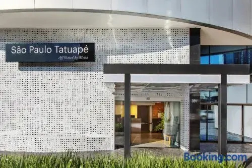 São Paulo Tatuapé, Flat Service