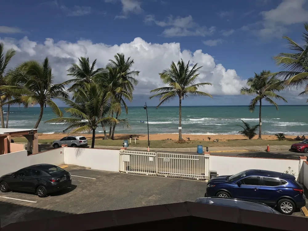 Luquillo Sunrise Beach Inn