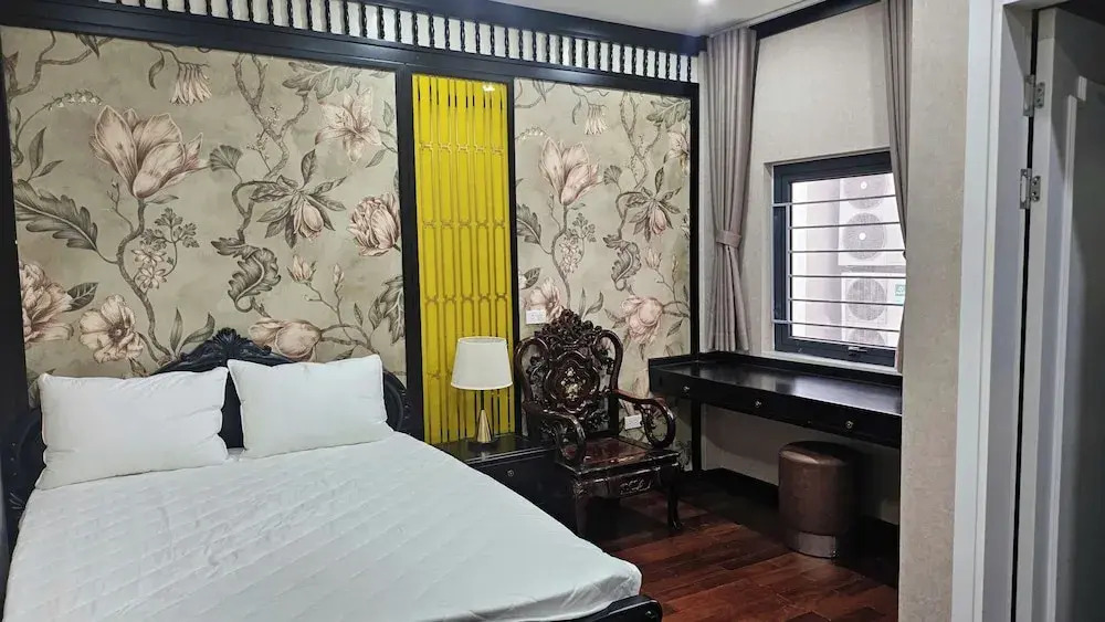 The Dahlia Hotel & Apartments