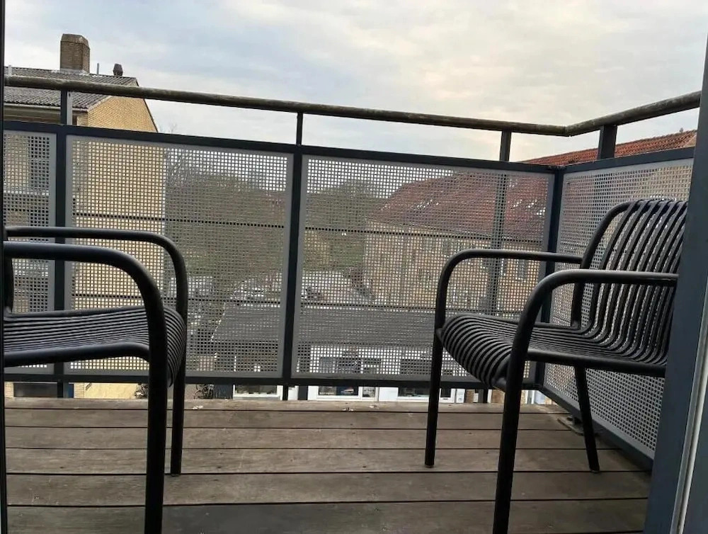 Copenhagen Resident , Metro Apartment Close to Shopping , Caffe,public Transport