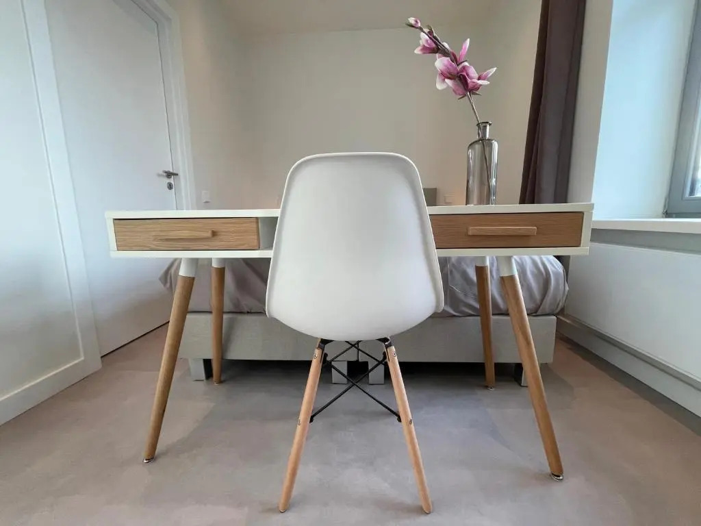 Beautiful 2-bedroom apartment 5 min from center with free parking