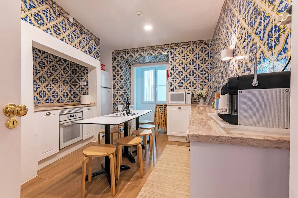Bairro Alto Palace Special for Groups up to 24 guests