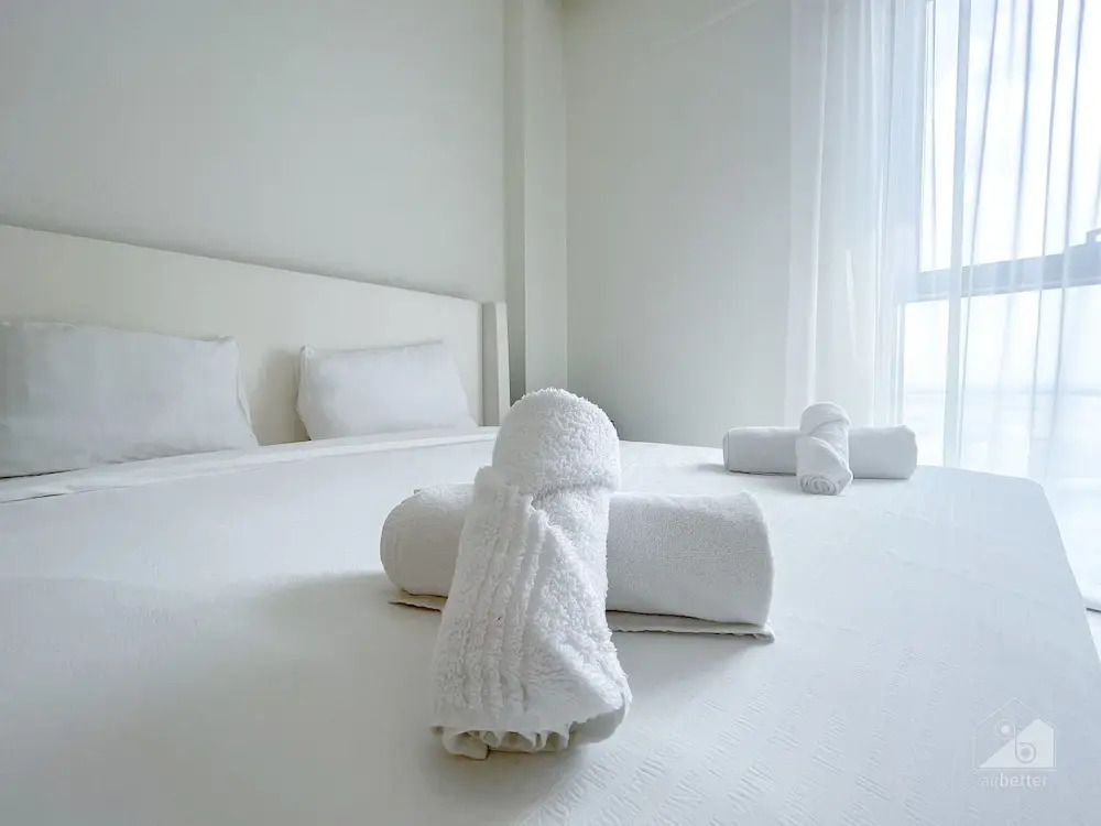 Creek Beach Dubai to Stunning 2B Apt with Balcony in Dubai Creek Harbour