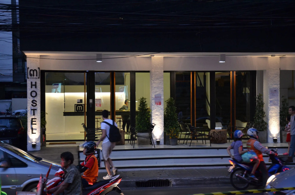 3Howw Hostel @ Sukhumvit 21