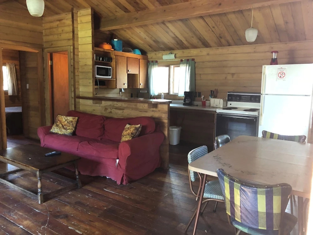 Clear Lake Village Resort