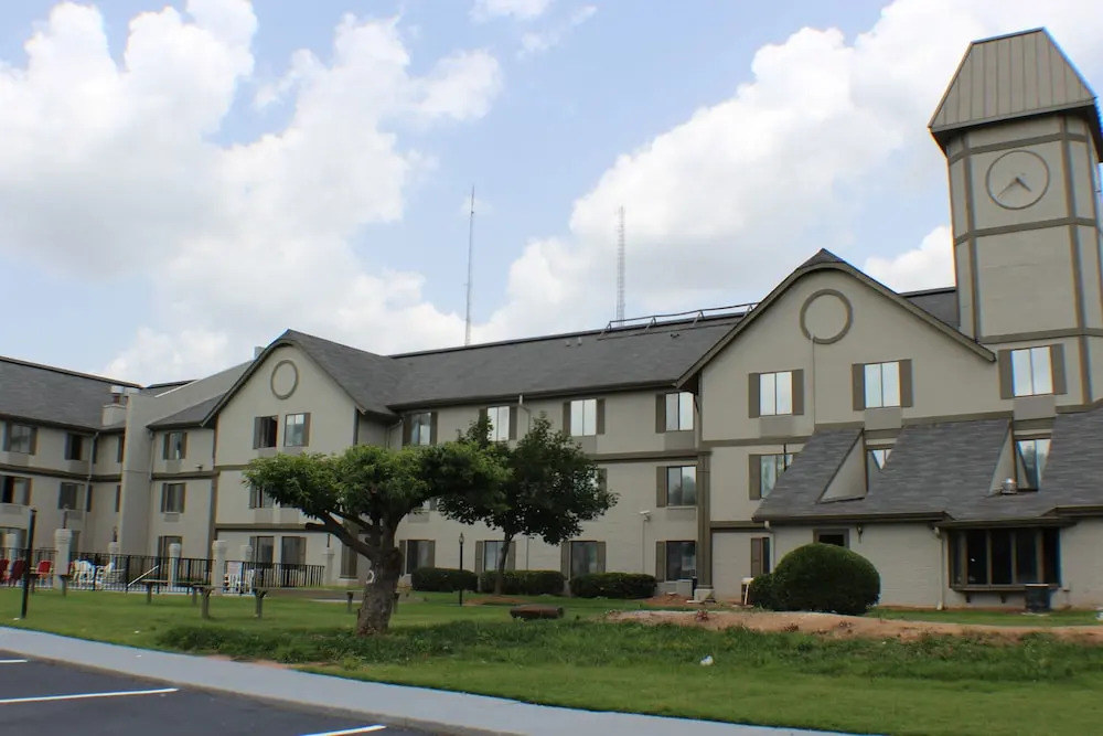 Araamda Inn
