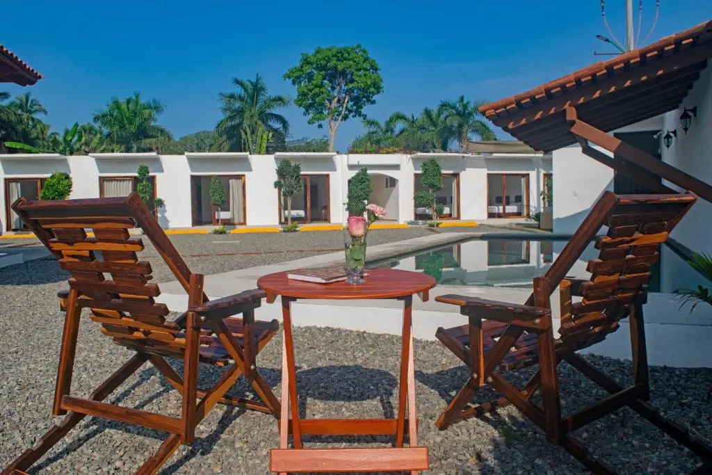 HOTEL CASA VICTORIA