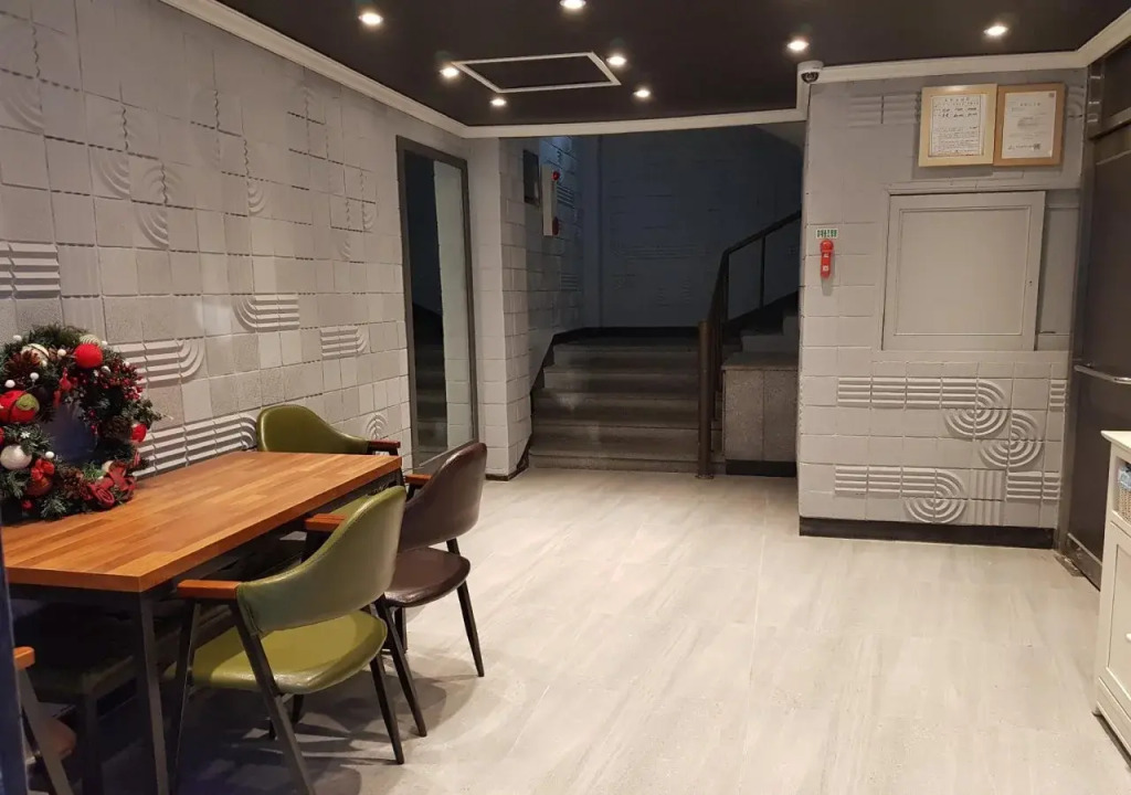 Busan Inn