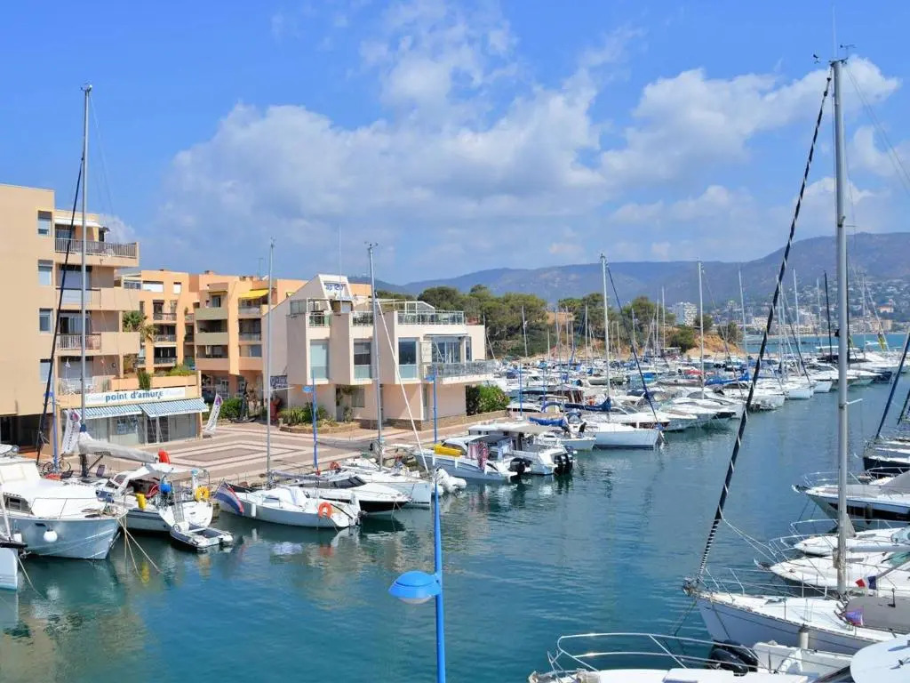 Appartement Bormes-les-Mimosas, 1 pièce, 3 personnes - FR-1-251-393