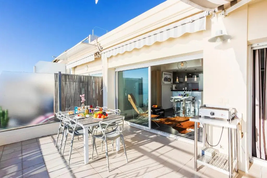 Le Fiorentina AP4248 by Riviera Holiday Homes