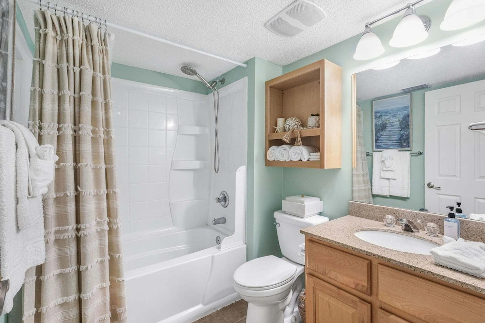 Cotton Bayou Condo Boat Slip Water Views 2 Beddrooms