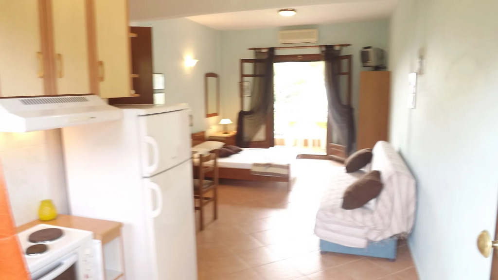 Pefka Studios & Apartments
