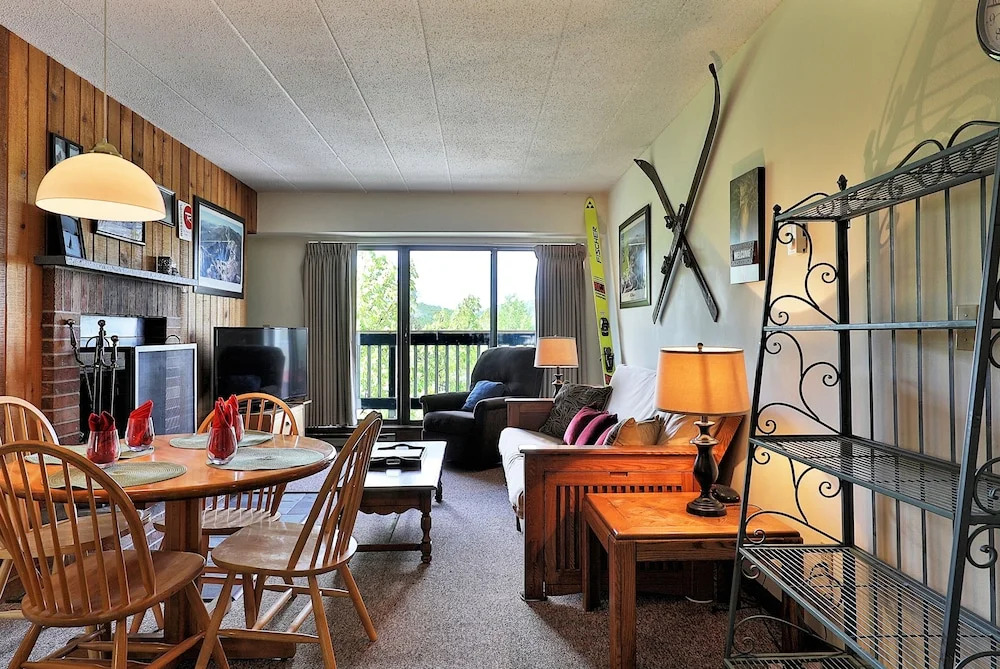 MG 2D09 - 1BR/1BA Condo at Mountain Green Resort Killington