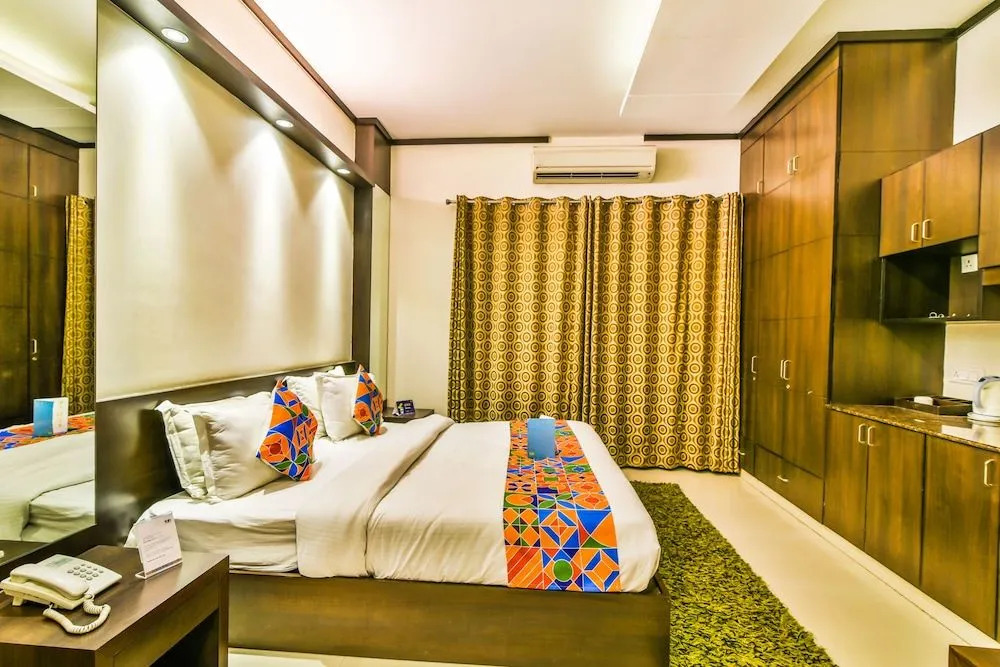 FabHotel First Star
