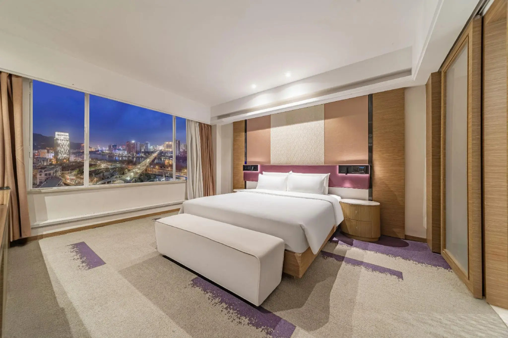 Hampton by Hilton Lanzhou Qilihe Bridge