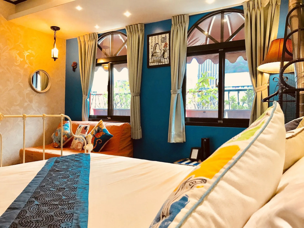 Mystery 13 B&B